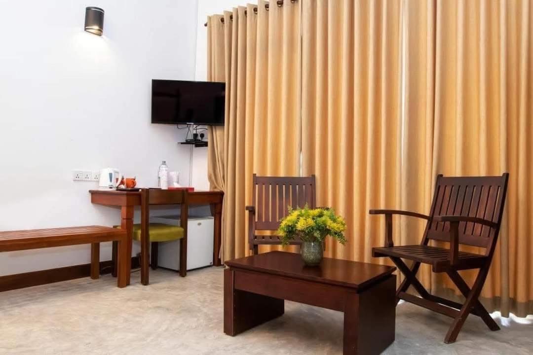 אהנגאמה Shavara Beach מראה חיצוני תמונה